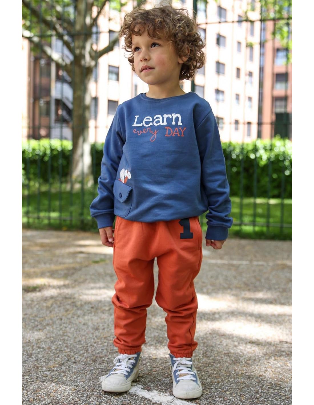 Street Monkey - Completo Neonato, Felpa Blu Navy con Scritta 'Learn Every Day' e Tasca, Pantaloni Arancioni Sportivi